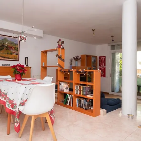 Gran Apartamento De 4 Habitaciones En Sitges Exterior photo